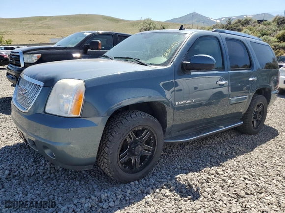 2007 GMC Yukon Denali with VIN 1GKFK63807J314796, listed as a Copart auction lot 67890393 with 204,190 mi miles and Salvage Title. Bid and sale history available at carsss.com. Image 1.