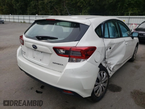 2022 Subaru Impreza with VIN 4S3GTAB63N3711632, listed as a Copart auction lot 61473452 with 10,739 mi miles. Bid and sale history available at carsss.com. Image 4.