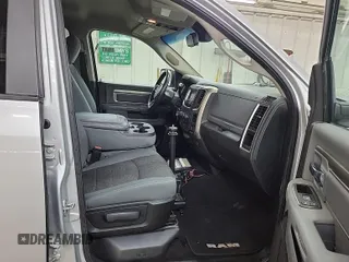 2013 Ram 1500 SLT z VIN 1C6RR7GT8DS695903, wystawiony jako IAAI lot #42557303 z przebiegiem 111 147 mil mil oraz . Historia ofert i sprzedaży dostępna na DreamBid. Obrazek 49.