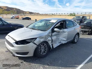 2017 Ford Focus SE with VIN 1FADP3F28HL300313, listed as a IAAI auction lot 41489278 with NaN miles. Bid and sale history available at carsss.com. Image 18.