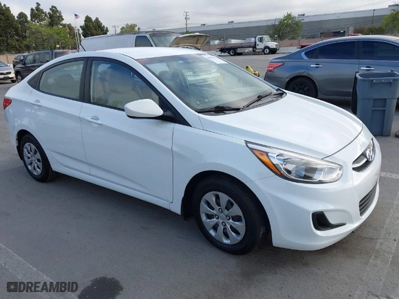 2016 Hyundai Accent SE with VIN KMHCT4AE2GU123142, listed as a IAAI auction lot 42014675 with 83,895 mi miles. Bid and sale history available at carsss.com. Image 1.