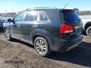 2012 Kia Sorento SX with VIN 5XYKWDA28CG271014, listed as a IAAI auction lot 41401638 with 135,772 mi miles. Bid and sale history available at carsss.com. Image 3.