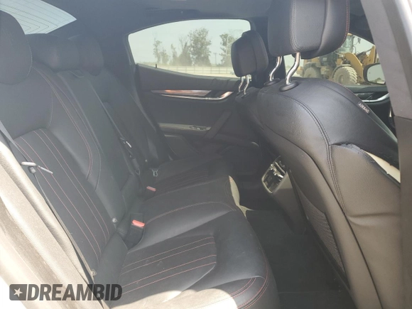 2019 Maserati Ghibli z VIN ZAM57XSA6K1319461, wystawiony jako Copart lot #57321665 z przebiegiem Nie podano mil oraz Tytuł czysty. Historia ofert i sprzedaży dostępna na DreamBid. Obrazek 10.