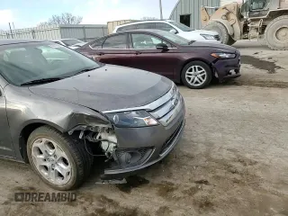 2011 Ford Fusion SE with VIN 3FAHP0HAXBR109201, listed as a Copart auction lot 86512984 with 83,352 mi miles and Salvage Title. Bid and sale history available at carsss.com. Image 11.