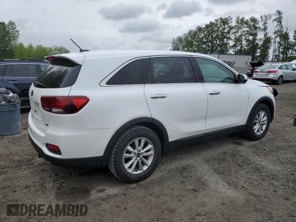 2020 Kia Sorento LX z VIN 5XYPG4A36LG698588, wystawiony jako Copart lot #57240045 z przebiegiem 75 298 mil mil oraz Szkoda całkowita • Salvage title. Historia ofert i sprzedaży dostępna na DreamBid. Obrazek 3.