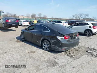 2016 Chevrolet Malibu LS z VIN 1G1ZB5STXGF172283, wystawiony jako IAAI lot #41785710 z przebiegiem 93 076 mil mil oraz . Historia ofert i sprzedaży dostępna na DreamBid. Obrazek 3.