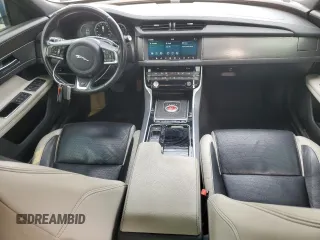 2018 Jaguar XF with VIN SAJBM4FV7JCY53486, listed as a Copart auction lot 60247803 with 67,152 mi miles and . Bid and sale history available at DreamBid. Image 8.