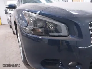 2010 Nissan Maxima 3.5 SV w/Premium Pkg with VIN 1N4AA5AP6AC847637, listed as a IAAI auction lot 41821631 with 1 mi miles. Bid and sale history available at carsss.com. Image 13.