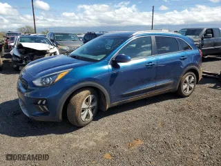 2022 Kia Niro LXS SE with VIN KNDCB3LC6N5500771, listed as a Copart auction lot 43725775 with 30,487 mi miles and Salvage Title. Bid and sale history available at carsss.com. Image 1.