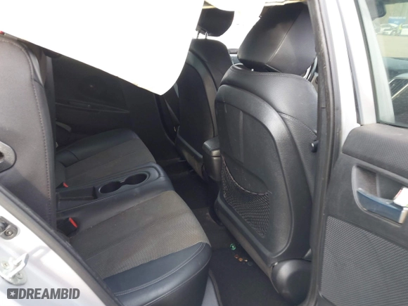 2015 Hyundai Veloster RE:FLEX with VIN KMHTC6AD8FU233646, listed as a IAAI auction lot 41719338 with 171,110 mi miles. Bid and sale history available at carsss.com. Image 8.