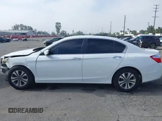 2015 Honda Accord Sedan LX with VIN 1HGCR2F36FA059199, listed as a IAAI auction lot 42097205 with 100,505 mi miles. Bid and sale history available at carsss.com. Image 15.