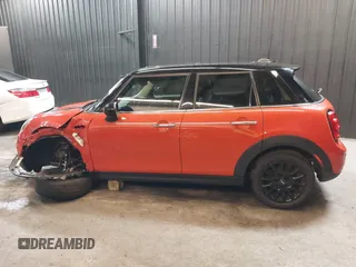 2019 MINI Hardtop 4 Door Cooper with VIN WMWXU1C58K2F82579, listed as a IAAI auction lot 42417562 with 45,915 mi miles and . Bid and sale history available at DreamBid. Image 14.