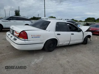 2000 Ford Crown Victoria Police Police Interceptor with VIN 2FAFP71W1YX197264, listed as a Copart auction lot 85513184 with 165,543 mi miles and Non Repairable. Bid and sale history available at carsss.com. Image 3.