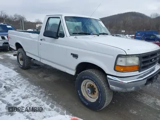 1997 Ford F-250 with VIN 1FTHF26FXVEA59964, listed as a IAAI auction lot 41632625 with 316,303 mi miles and . Bid and sale history available at DreamBid. Image 1.