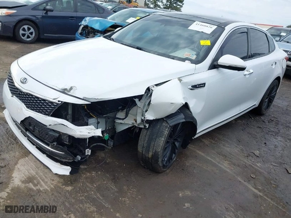 2016 Kia Optima SXL Turbo with VIN 5XXGV4L2XGG093431, listed as a IAAI auction lot 41460826 with 154,154 mi miles. Bid and sale history available at carsss.com. Image 2.