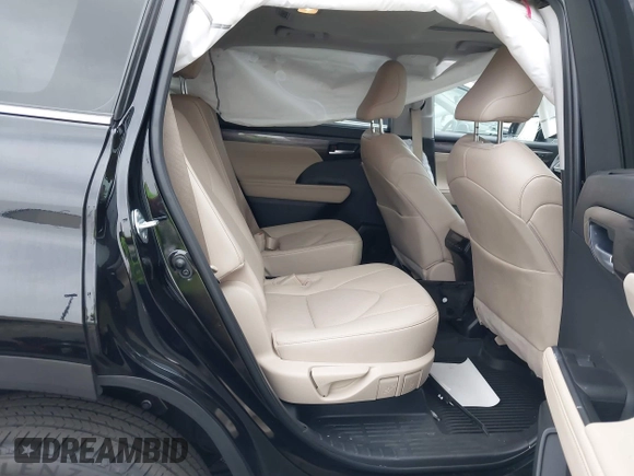 2023 Toyota Highlander L with VIN 5TDKDRAHXPS516220, listed as a IAAI auction lot 42152777 with 19,263 mi miles and . Bid and sale history available at DreamBid. Image 8.
