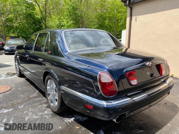 2002 Bentley Arnage with VIN SCBLC31E62CX08029, listed as a Copart auction lot 57389945 with 86,082 mi miles and Clean Title. Bid and sale history available at DreamBid. Image 3.