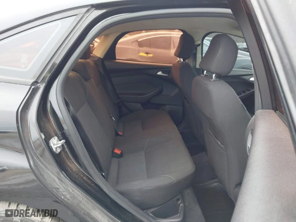 2015 Ford Focus SE with VIN 1FADP3FE2FL261161, listed as a IAAI auction lot 41965026 with 1 mi miles. Bid and sale history available at carsss.com. Image 8.