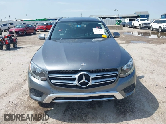 2016 Mercedes-Benz GLC with VIN WDC0G4JB4GF084697, listed as a IAAI auction lot 41929271 with 129,146 mi miles. Bid and sale history available at carsss.com. Image 12.