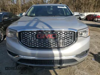 2019 GMC Acadia Denali with VIN 1GKKNPLS5KZ237568, listed as a Copart auction lot 45742705 with 129,737 mi miles and Salvage Title. Bid and sale history available at carsss.com. Image 5.