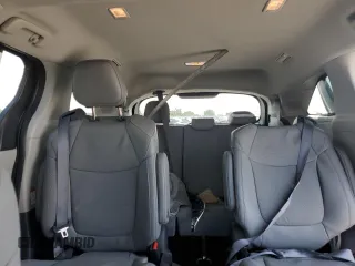 2022 Toyota Sienna Limited with VIN 5TDZRKEC4NS129438, listed as a Copart auction lot 59121405 with 42,756 mi miles and Salvage title. Bid and sale history available at DreamBid. Image 10.