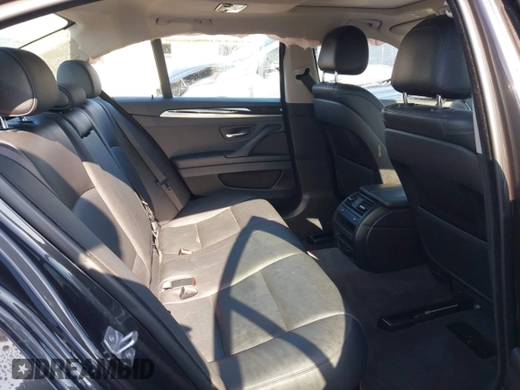 2015 BMW 5 Series 535i xDrive with VIN WBA5B3C55FD540905, listed as a IAAI auction lot 41892885 with 103,598 mi miles. Bid and sale history available at carsss.com. Image 8.