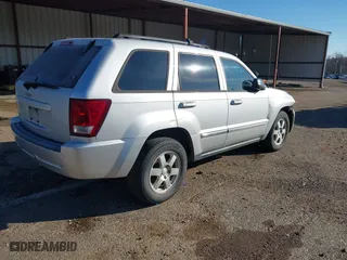 2010 Jeep Grand Cherokee Laredo with VIN 1J4PS4GK5AC156150, listed as a IAAI auction lot 41585346 with 178,237 mi miles. Bid and sale history available at carsss.com. Image 4.