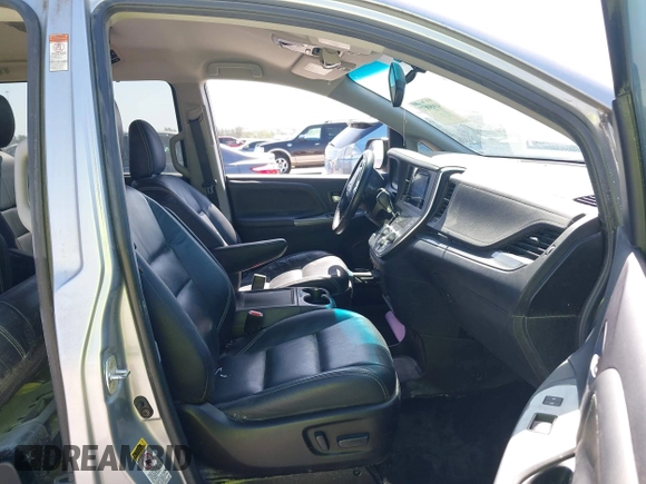 2015 Toyota Sienna SE with VIN 5TDXK3DC7FS684341, listed as a IAAI auction lot 41959077 with 154,377 mi miles and . Bid and sale history available at DreamBid. Image 5.