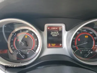 2017 Dodge Journey GT with VIN 3C4PDDEG1HT610147, listed as a Copart auction lot 49161575 with 113,552 mi miles and Salvage Title. Bid and sale history available at DreamBid. Image 9.