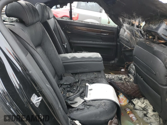 2013 BMW 7 Series 740Li with VIN WBAYE4C50DD137454, listed as a Copart auction lot 84876294 with Not provided miles and Salvage title. Bid and sale history available at DreamBid. Image 10.