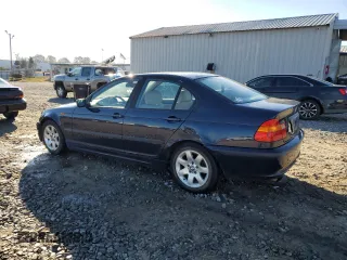 2003 BMW 3 Series 325i with VIN WBAET374X3NJ31528, listed as a Copart auction lot 88793105 with 119,962 mi miles and Salvage Title. Bid and sale history available at carsss.com. Image 2.