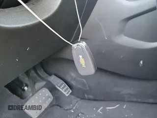 2022 Chevrolet Traverse LT Cloth с VIN 1GNERGKW4NJ158307, выставлен на аукционе IAAI как лот 42774214 с пробегом 60 990 миль миль и . История ставок и продаж доступна на DreamBid. Изображение 51.