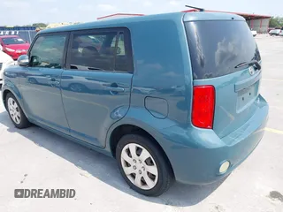 2010 Scion xB z VIN JTLZE4FE2A1098399, wystawiony jako IAAI lot #42123518 z przebiegiem 205 204 mil mil oraz . Historia ofert i sprzedaży dostępna na DreamBid. Obrazek 3.