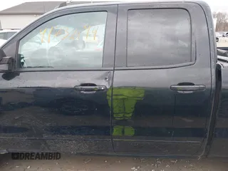 2015 Chevrolet Silverado 1500 LT with VIN 1GCRCREH4FZ200417, listed as a IAAI auction lot 41732194 with 135,000 mi miles. Bid and sale history available at carsss.com. Image 13.