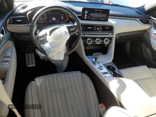 2022 Genesis G70 3.3T with VIN KMTG54TE3NU084590, listed as a Copart auction lot 46709275 with 21,664 mi miles and Salvage title. Bid and sale history available at DreamBid. Image 8.