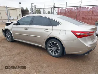 2018 Toyota Avalon XLE with VIN 4T1BK1EB5JU268101, listed as a IAAI auction lot 41470858 with 31,720 mi miles and . Bid and sale history available at DreamBid. Image 3.