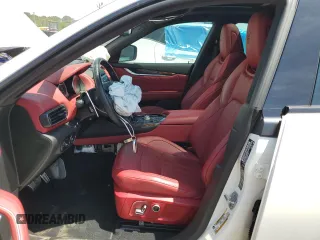 2021 Maserati Levante GranSport with VIN ZN661XUS4MX359603, listed as a Copart auction lot 57733254 with 24,354 mi miles and Salvage Title. Bid and sale history available at carsss.com. Image 7.