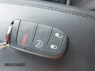 2025 Jeep Compass Limited with VIN 3C4NJDCNXST549907, listed as a IAAI auction lot 42186779 with 1,406 mi miles and . Bid and sale history available at DreamBid. Image 11.