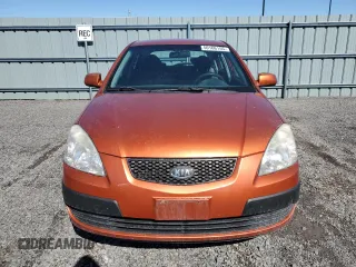 2008 Kia Rio LX with VIN KNADE163X86433096, listed as a Copart auction lot 50166155 with 219,883 mi miles and Clean Title. Bid and sale history available at carsss.com. Image 5.