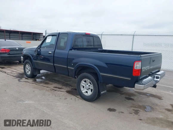 1997 Toyota T100 SR5 with VIN JT4UN24D7V0048050, listed as a IAAI auction lot 41556487 with 325,187 mi miles and . Bid and sale history available at DreamBid. Image 3.