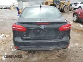 2018 Ford Focus SE z VIN 1FADP3F2XJL249158, wystawiony jako Copart lot #47930695 z przebiegiem 160 765 mil mil oraz Czysty tytuł • Clean title. Historia ofert i sprzedaży dostępna na DreamBid. Obrazek 6.