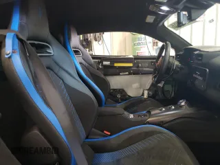2022 Maserati MC20 z VIN ZAM24BXA9N0379820, wystawiony jako Copart lot #60504114 z przebiegiem 1962 mil mil oraz Szkoda całkowita • Salvage title. Historia ofert i sprzedaży dostępna na DreamBid. Obrazek 10.