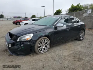 2013 Volvo S60 T6 R-Design Platinum with VIN YV1902FH5D1207221, listed as a Copart auction lot 53106575 with 114,945 mi miles and Salvage Title. Bid and sale history available at carsss.com. Image 1.