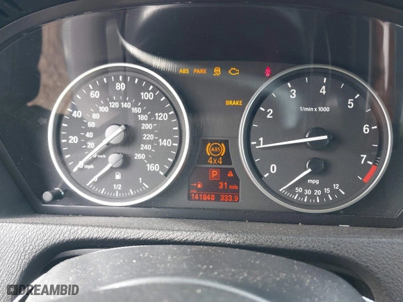 2011 BMW X5 35i with VIN 5UXZV4C56BL412415, listed as a IAAI auction lot 41611847 with 141,848 mi miles. Bid and sale history available at carsss.com. Image 7.