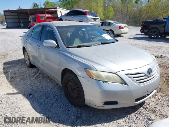 2007 Toyota Camry CE with VIN 4T1BE46K57U643632, listed as a IAAI auction lot 41851036 with 300,010 mi miles. Bid and sale history available at carsss.com. Image 1.