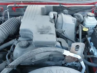 2005 Chevrolet Colorado Z85 с VIN 1GCCS198158111672, выставлен на аукционе IAAI как лот 41819150 с пробегом 138 461 миль миль и . История ставок и продаж доступна на DreamBid. Изображение 12.