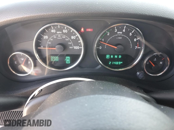 2018 Jeep Wrangler Sahara z VIN 1C4AJWBG5JL811081, wystawiony jako Copart lot #54382845 z przebiegiem 21 489 mil mil oraz Szkoda całkowita • Salvage title. Historia ofert i sprzedaży dostępna na DreamBid. Obrazek 9.