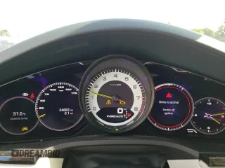 2022 Porsche Cayenne E-Hybrid Hybrid with VIN WP1AE2AY7NDA26356, listed as a Copart auction lot 69035584 with 34,883 mi miles and Salvage title. Bid and sale history available at DreamBid. Image 9.