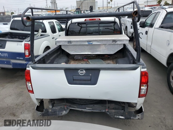 2015 Nissan Frontier SV with VIN 1N6AD0FR1FN726098, listed as a Copart auction lot 51148925 with 182,253 mi miles and Salvage title. Bid and sale history available at DreamBid. Image 6.