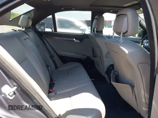 2008 Mercedes-Benz C 350 Sport with VIN WDDGF56X38R031321, listed as a IAAI auction lot 42046670 with 189,702 mi miles and . Bid and sale history available at DreamBid. Image 8.